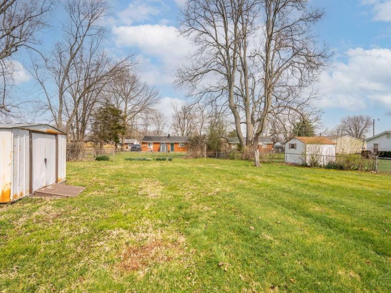 654 Arlington Drive, Union Twp, OH 45244 Photo 5