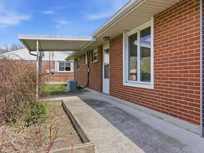 409 Forest Lake Drive, Wilmington, OH 45177 Photo 26