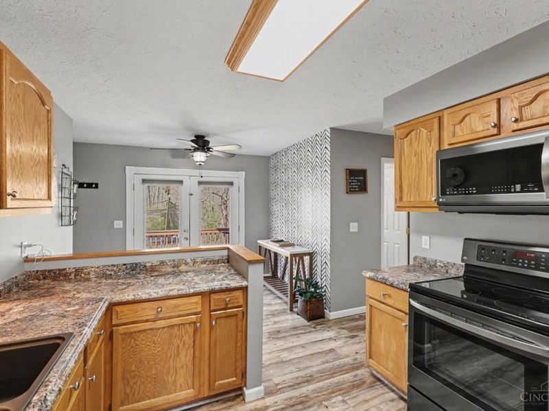 90 Douglas Circle, Georgetown, OH 45121 Photo 5