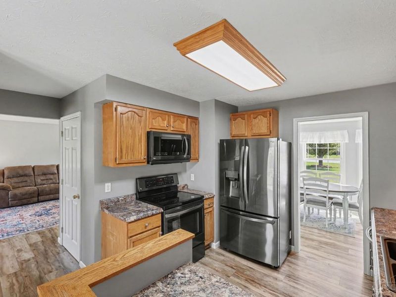 90 Douglas Circle, Georgetown, OH 45121 Photo 7