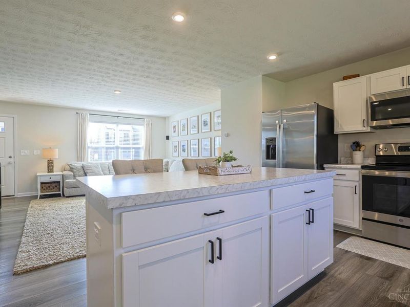 89 Cedarwood Drive, Amelia, OH 45102 Photo 13