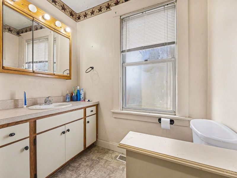 131 Huey Avenue, Cincinnati, OH 45233 Photo 18