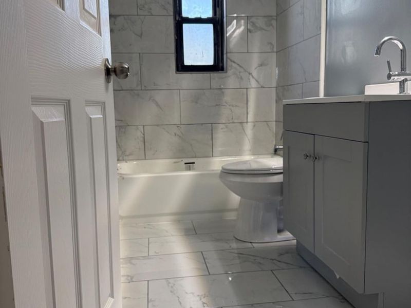 3555 McHenry, Cincinnati, OH 45225 Photo 5