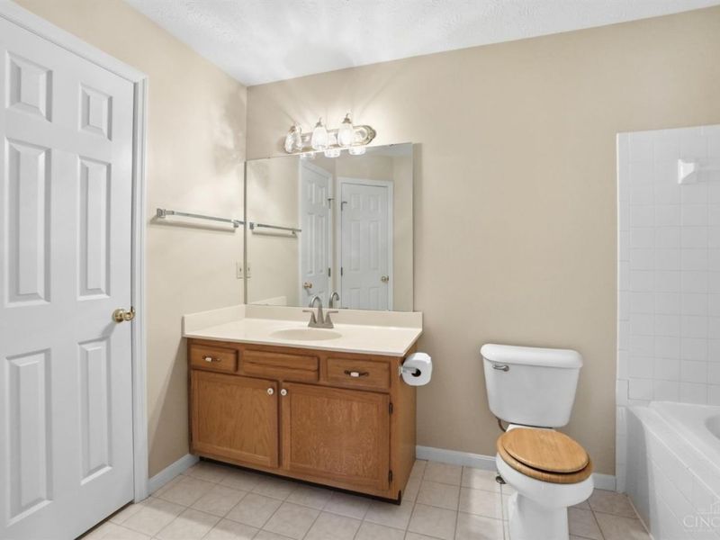 5781 Willowcove Drive, Cincinnati, OH 45239 Photo 26