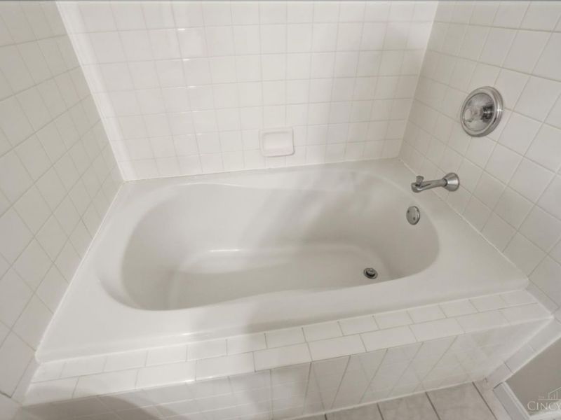 5781 Willowcove Drive, Cincinnati, OH 45239 Photo 29