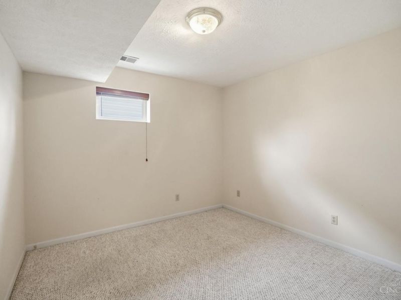 5781 Willowcove Drive, Cincinnati, OH 45239 Photo 37