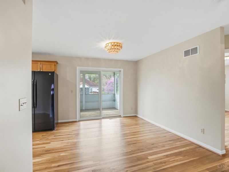 5781 Willowcove Drive, Cincinnati, OH 45239 Photo 9