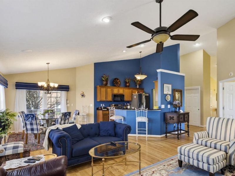 7007 Boulder Path Drive, Green Township, OH 45247 Photo 16