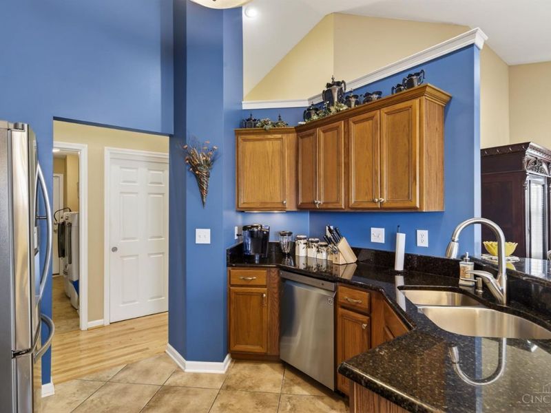 7007 Boulder Path Drive, Green Township, OH 45247 Photo 23