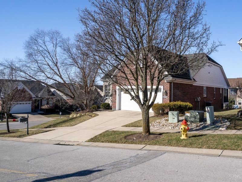 7007 Boulder Path Drive, Green Township, OH 45247 Photo 3