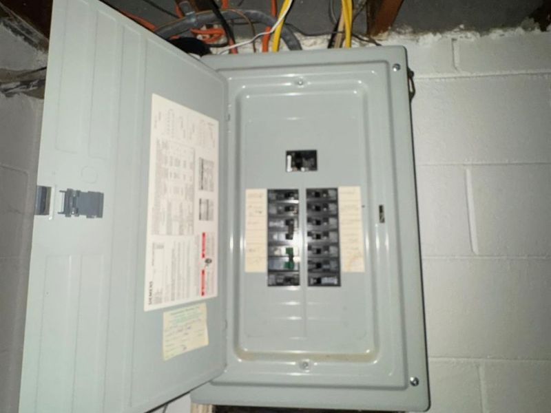 217 W Crest Drive, Reading, OH 45215 Photo 11