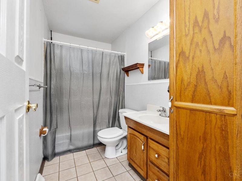 1466 Fawnvista Lane, Sharonville, OH 45246 Photo 22