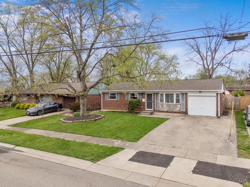 1466 Fawnvista Lane, Sharonville, OH 45246 Photo 3