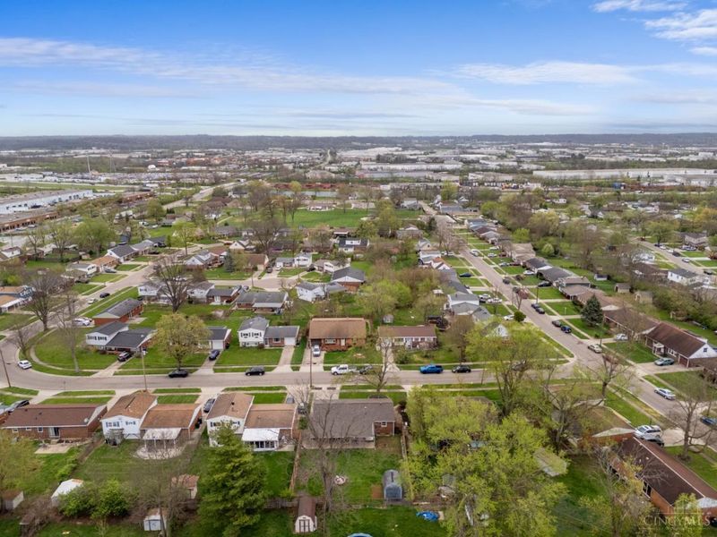 1466 Fawnvista Lane, Sharonville, OH 45246 Photo 7