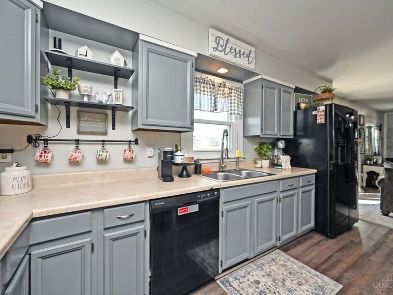 745 Magie Avenue, Fairfield, OH 45014 Photo 14