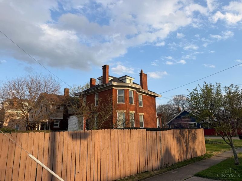 1824 W North Bend Road, North Bend, OH 45224 Photo 3