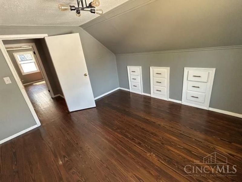 513 Enright Avenue, Cincinnati, OH 45205 Photo 9