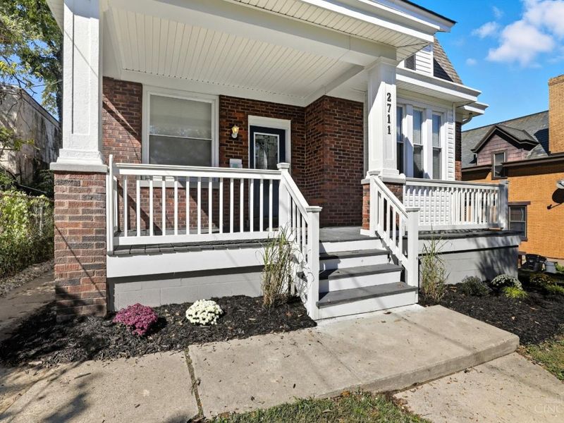 2711 Baker Avenue, Cincinnati, OH 45211 Photo 2