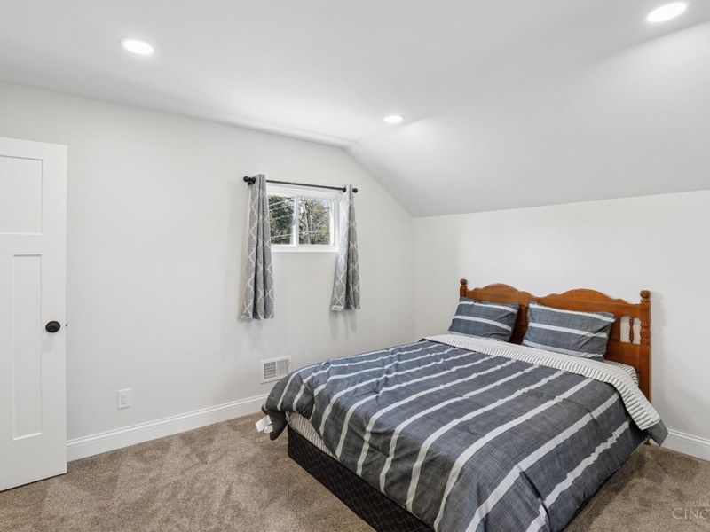 582 Greenwell Avenue, Delhi Twp, OH 45238 Photo 12