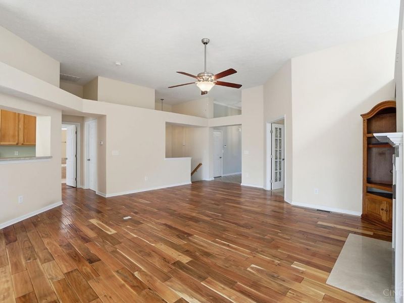 3193 Schaffers Run Court, Fairfield Twp, OH 45011 Photo 7