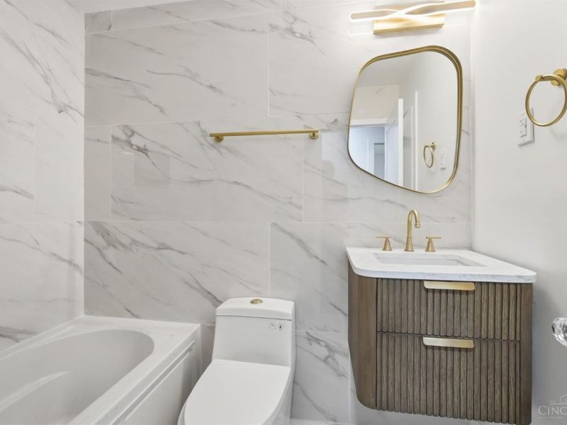 5695 Antoninus Drive, Green Township, OH 45238 Photo 20