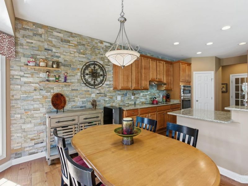 7452 Overglen Drive, West Chester, OH 45069 Photo 16