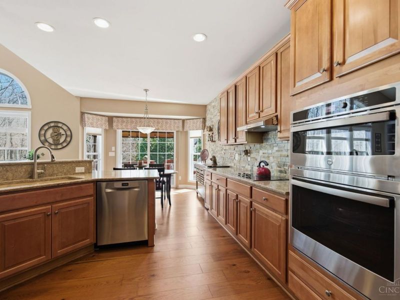 7452 Overglen Drive, West Chester, OH 45069 Photo 21