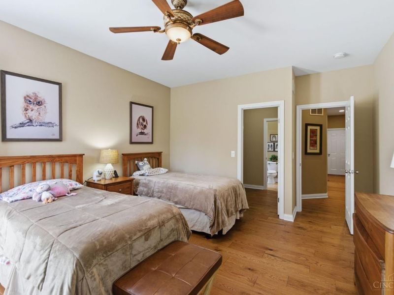 7452 Overglen Drive, West Chester, OH 45069 Photo 27