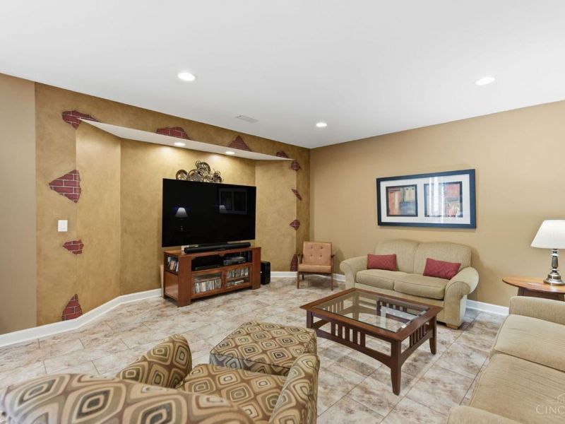 7452 Overglen Drive, West Chester, OH 45069 Photo 37