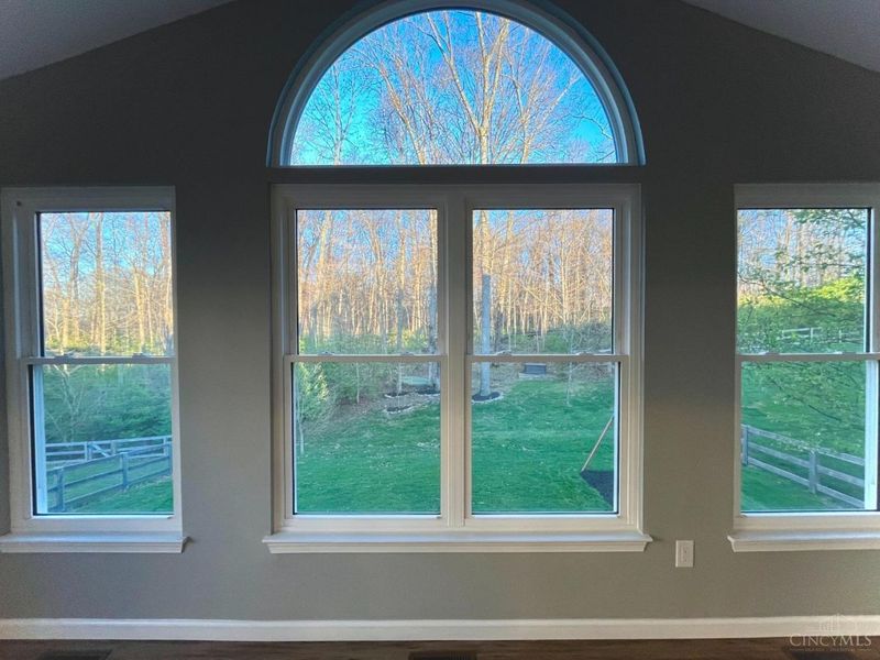 5491 Appaloosa Circle, Hamilton Twp, OH 45152 Photo 11