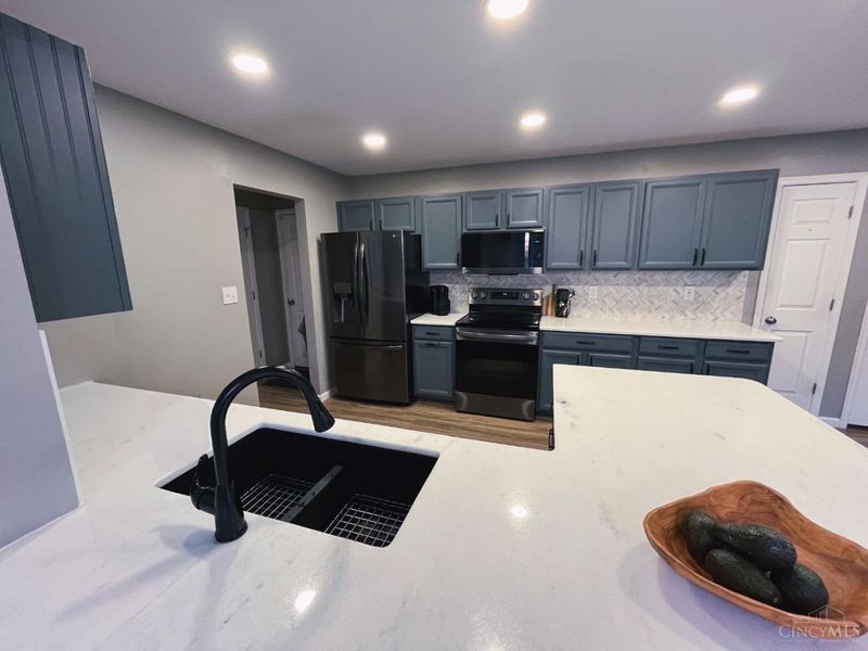 5491 Appaloosa Circle, Hamilton Twp, OH 45152 Photo 9