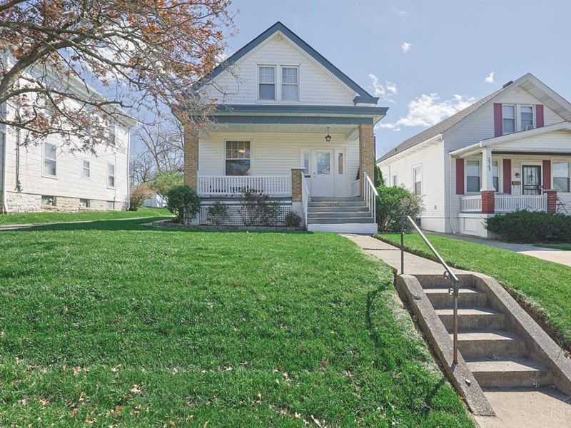 3745 Applegate Avenue, Cheviot, OH 45211 Photo 1