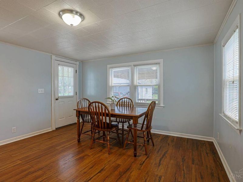 3745 Applegate Avenue, Cheviot, OH 45211 Photo 10