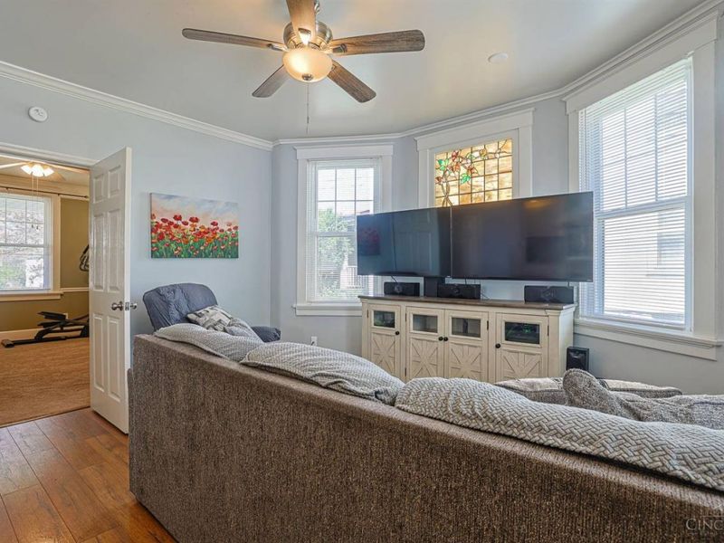 3745 Applegate Avenue, Cheviot, OH 45211 Photo 7