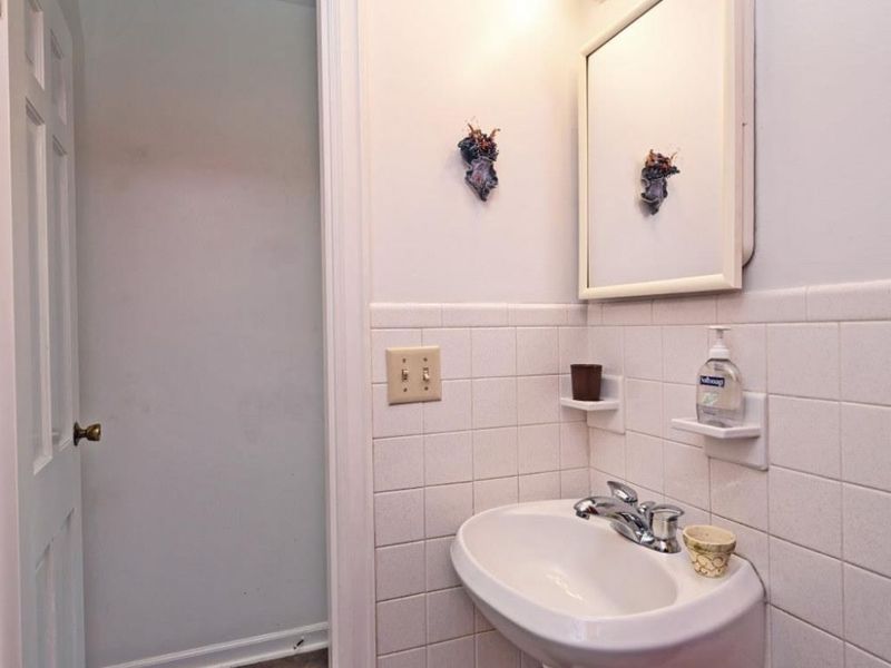 2515 Fairhill Drive, Cincinnati, OH 45239 Photo 17