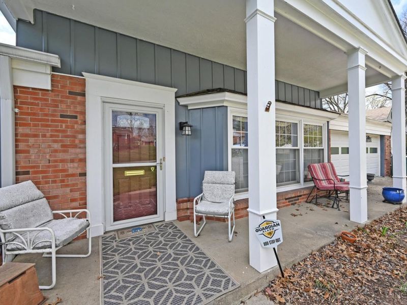 2515 Fairhill Drive, Cincinnati, OH 45239 Photo 2