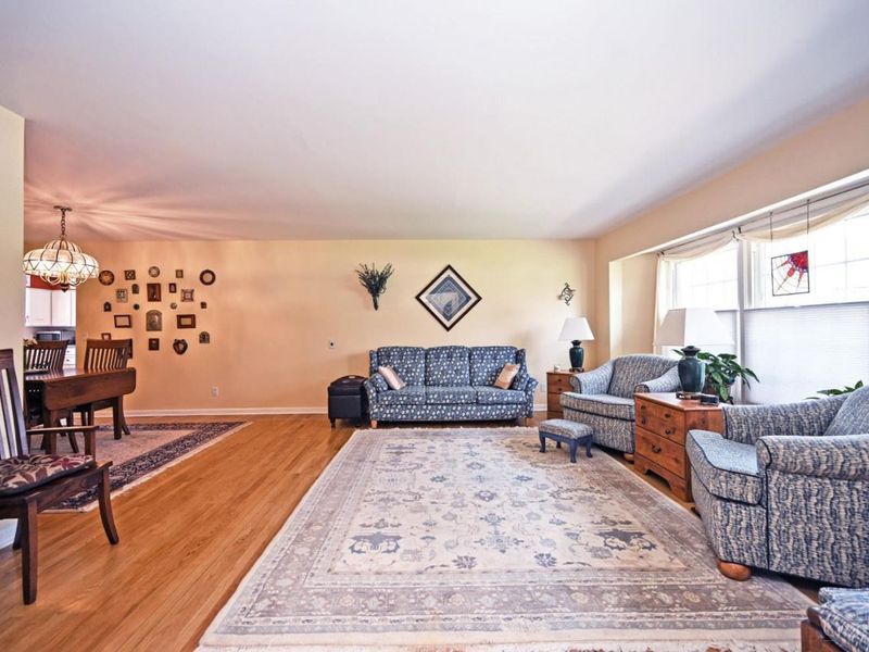 2515 Fairhill Drive, Cincinnati, OH 45239 Photo 4