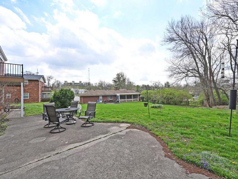 2515 Fairhill Drive, Cincinnati, OH 45239 Photo 41