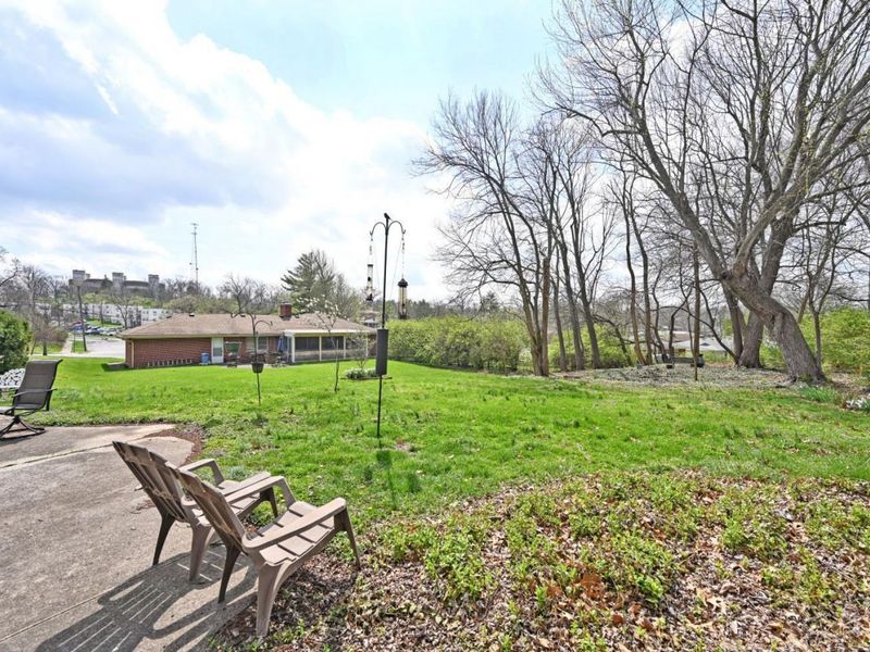 2515 Fairhill Drive, Cincinnati, OH 45239 Photo 42