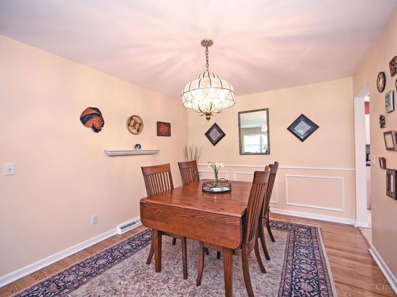 2515 Fairhill Drive, Cincinnati, OH 45239 Photo 7