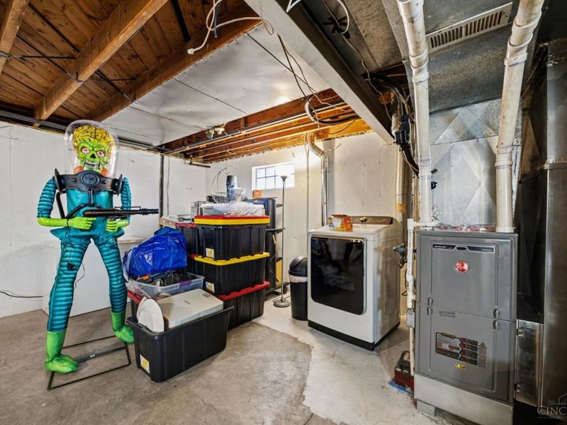 5805 Childs Avenue, Green Township, OH 45248 Photo 13