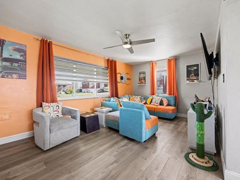 5805 Childs Avenue, Green Township, OH 45248 Photo 2