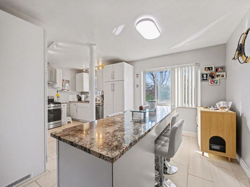 5805 Childs Avenue, Green Township, OH 45248 Photo 7