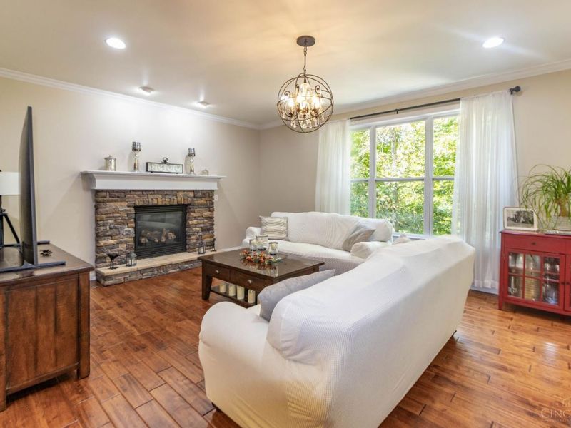 880 Sunrise Ridge Court, Hamilton Twp, OH 45039 Photo 13