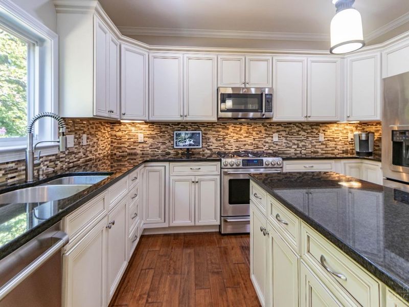 880 Sunrise Ridge Court, Hamilton Twp, OH 45039 Photo 18