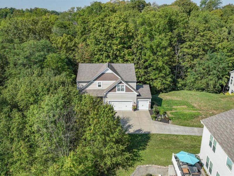 880 Sunrise Ridge Court, Hamilton Twp, OH 45039 Photo 7