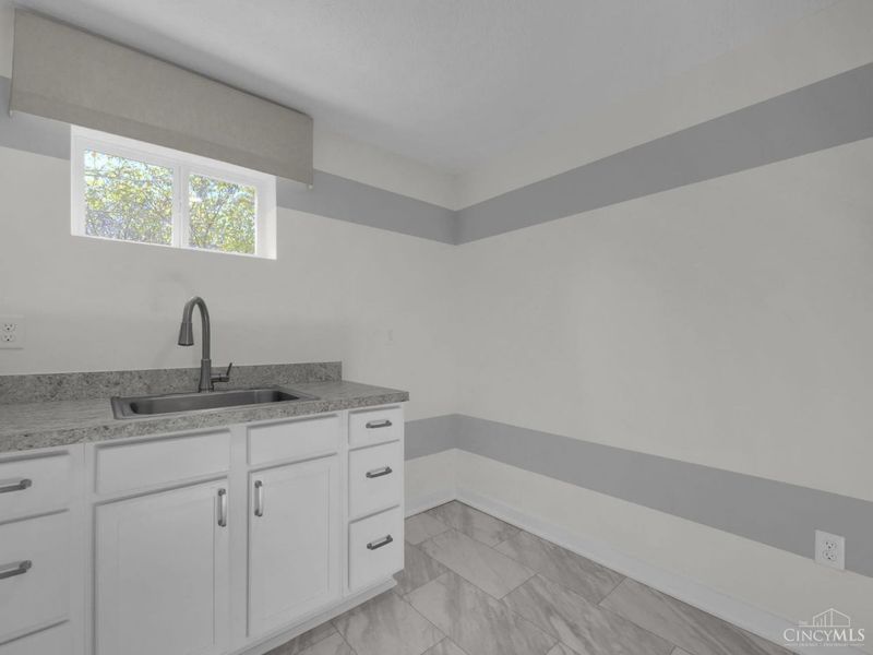 8705 Quietwood Lane, Miami Twp, OH 45002 Photo 43