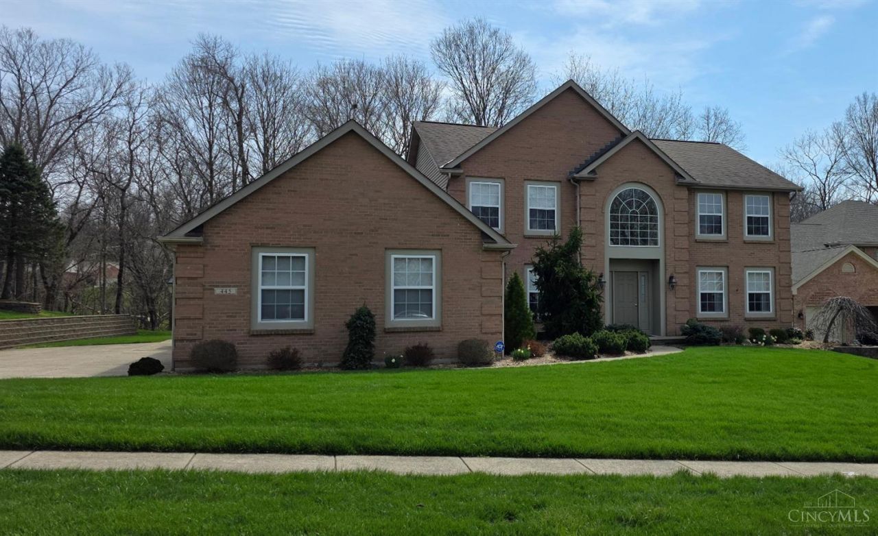 445 Gregorian Drive, Fairfield, OH 45014 Main Photo