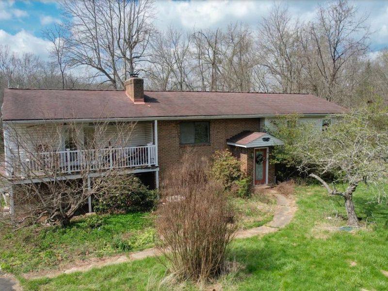 8259 Achterman Road, Harlan Twp, OH 45162 Photo 2