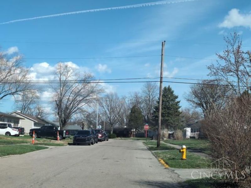 3942 Beatty Drive, Dayton, OH 45416 Photo 4